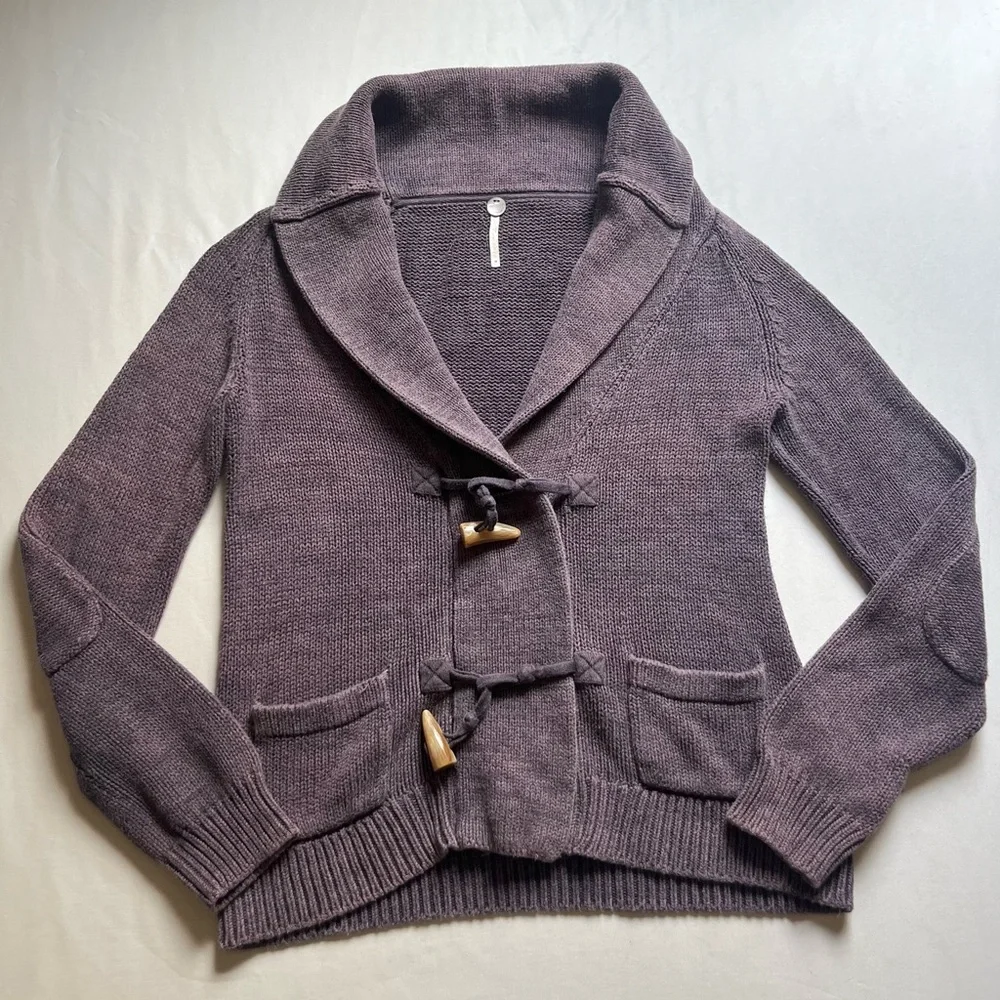 MARGARET O’LEARY plum pale purple chunky‎ knit toggle button up shawl cardigan